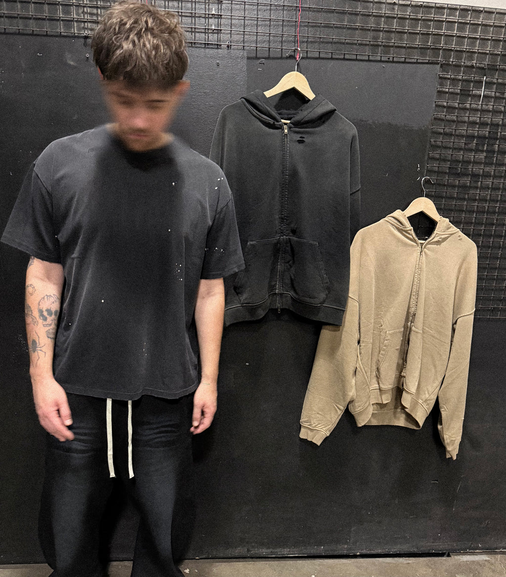 WASHED PAINT SPLATTER TEE